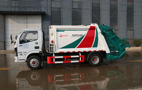 環(huán)衛(wèi)垃圾車