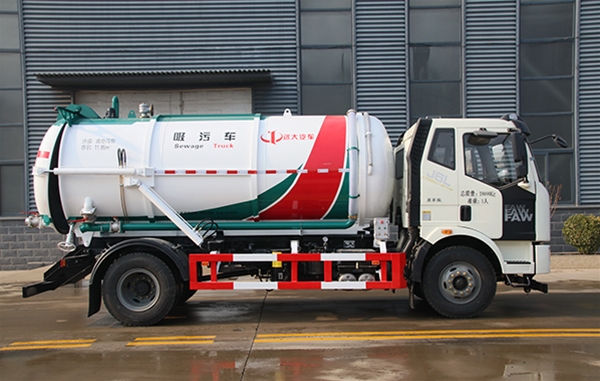 電動(dòng)吸污車